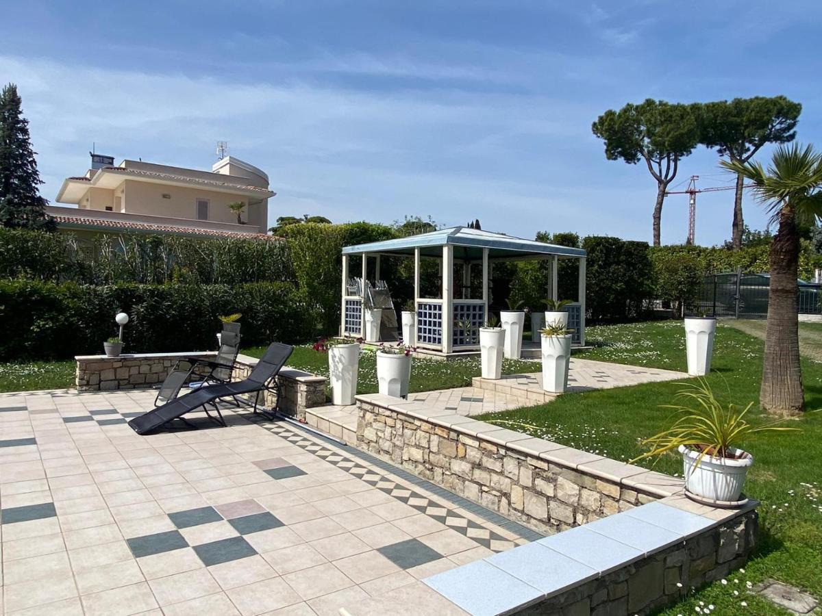 La Dolce Vita - Private Villa With Pool Moniga del Garda Екстер'єр фото