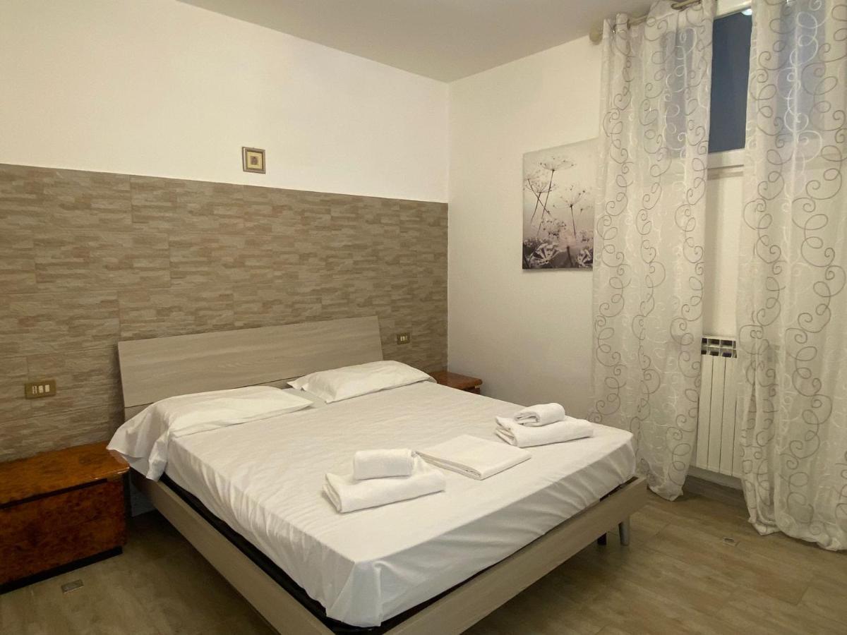 La Dolce Vita - Private Villa With Pool Moniga del Garda Екстер'єр фото