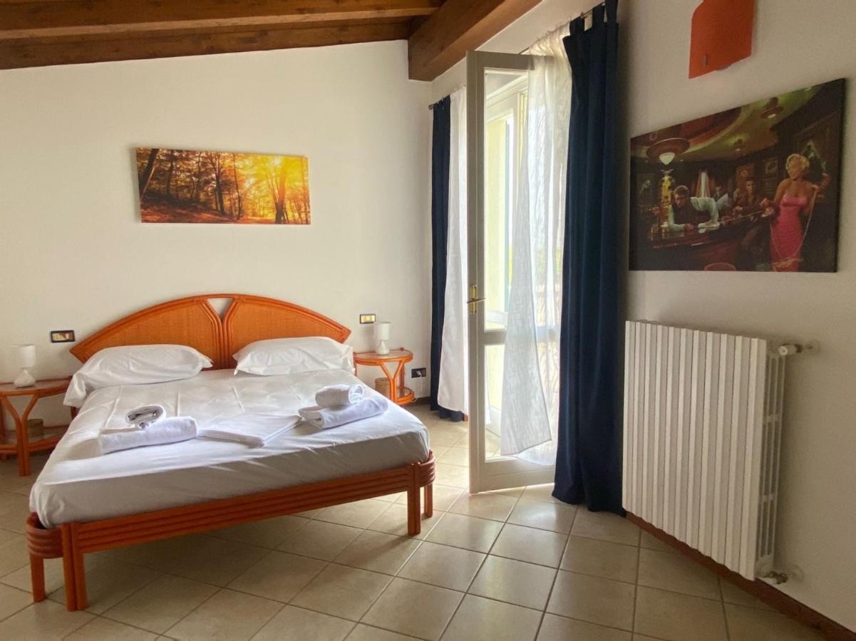 La Dolce Vita - Private Villa With Pool Moniga del Garda Екстер'єр фото